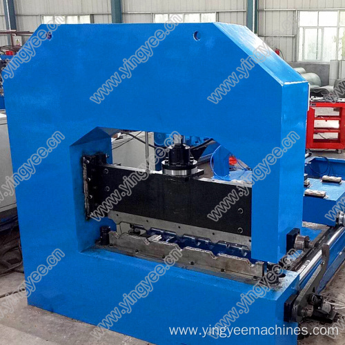 Colored steel roof sheet curving machine with crimping